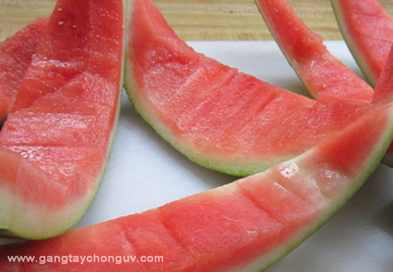 Vỏ dưa hấu 1 trong 7 loại quả dưỡng da mùa hè tốt nhất